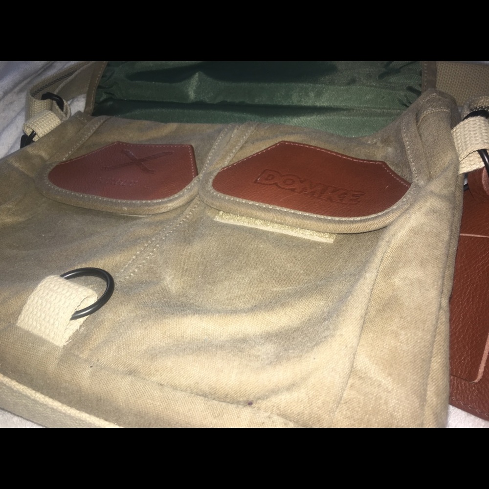 Fujifilm Domke Camera Bag - Picture 8 of 8